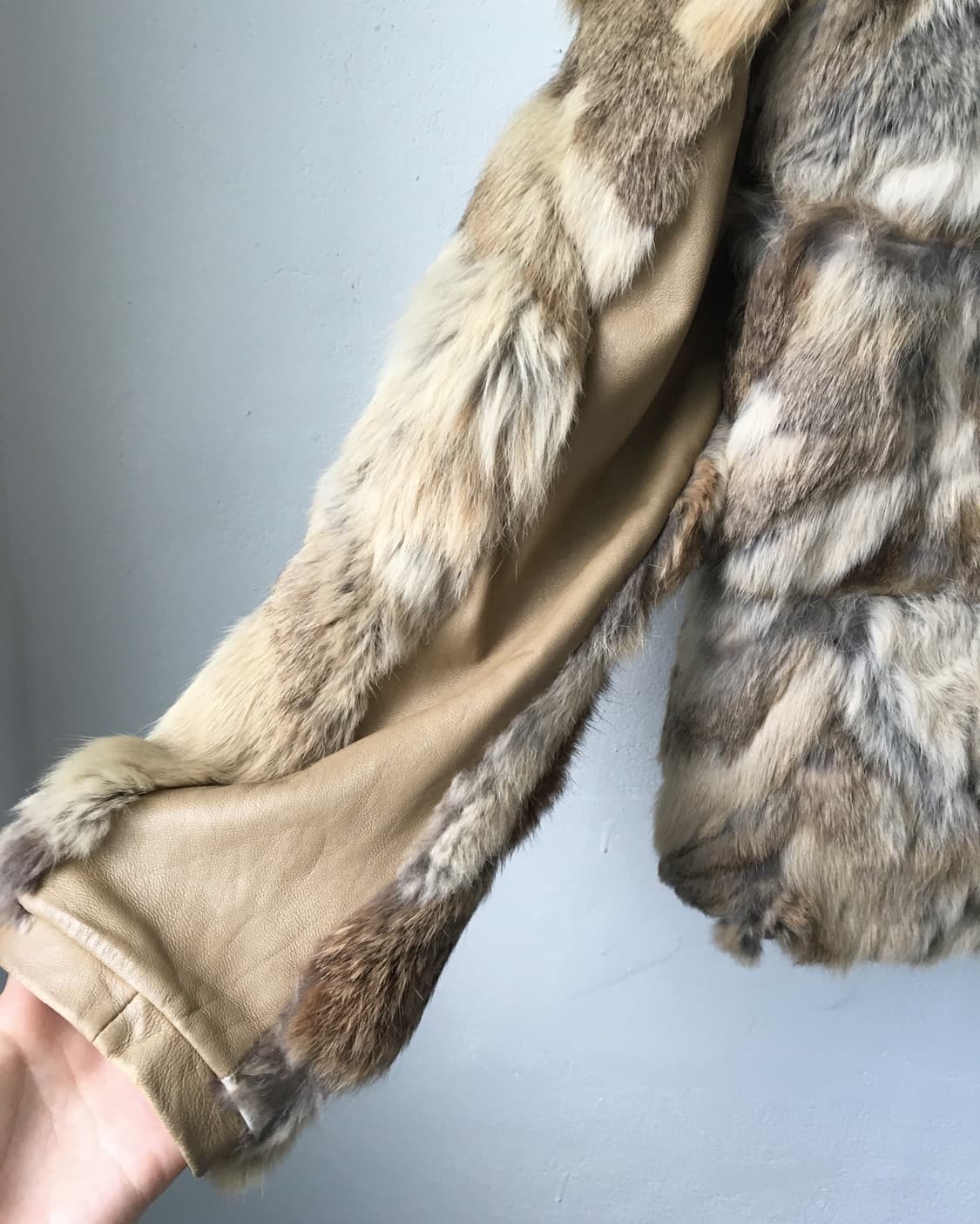 Rabbit fur hood zip up jacket 상품이미지5