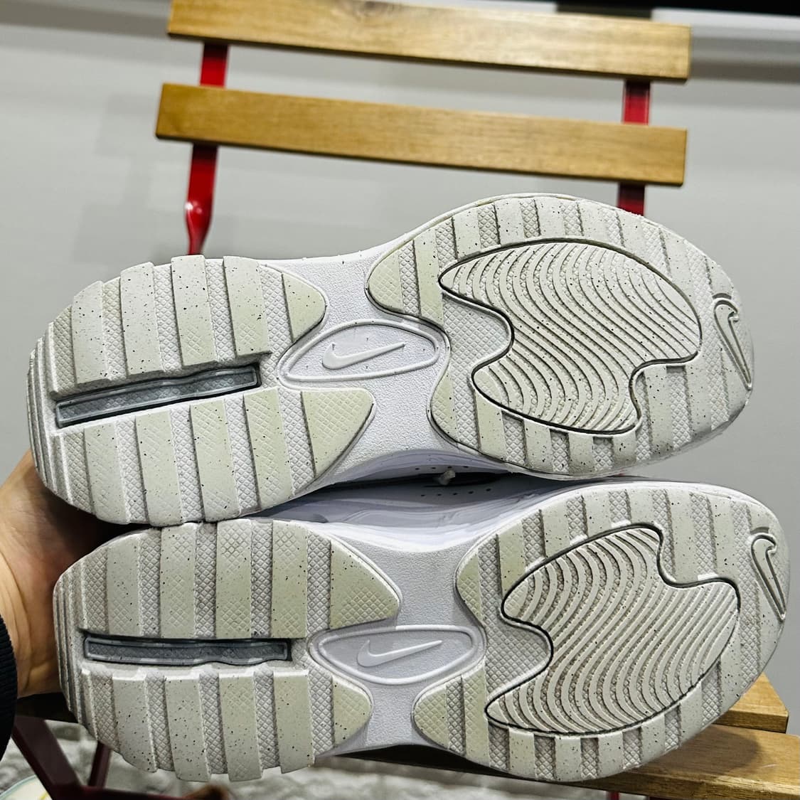 240) 나이키 운동화 여성 여자 신발 에어맥스 블리 상품이미지6