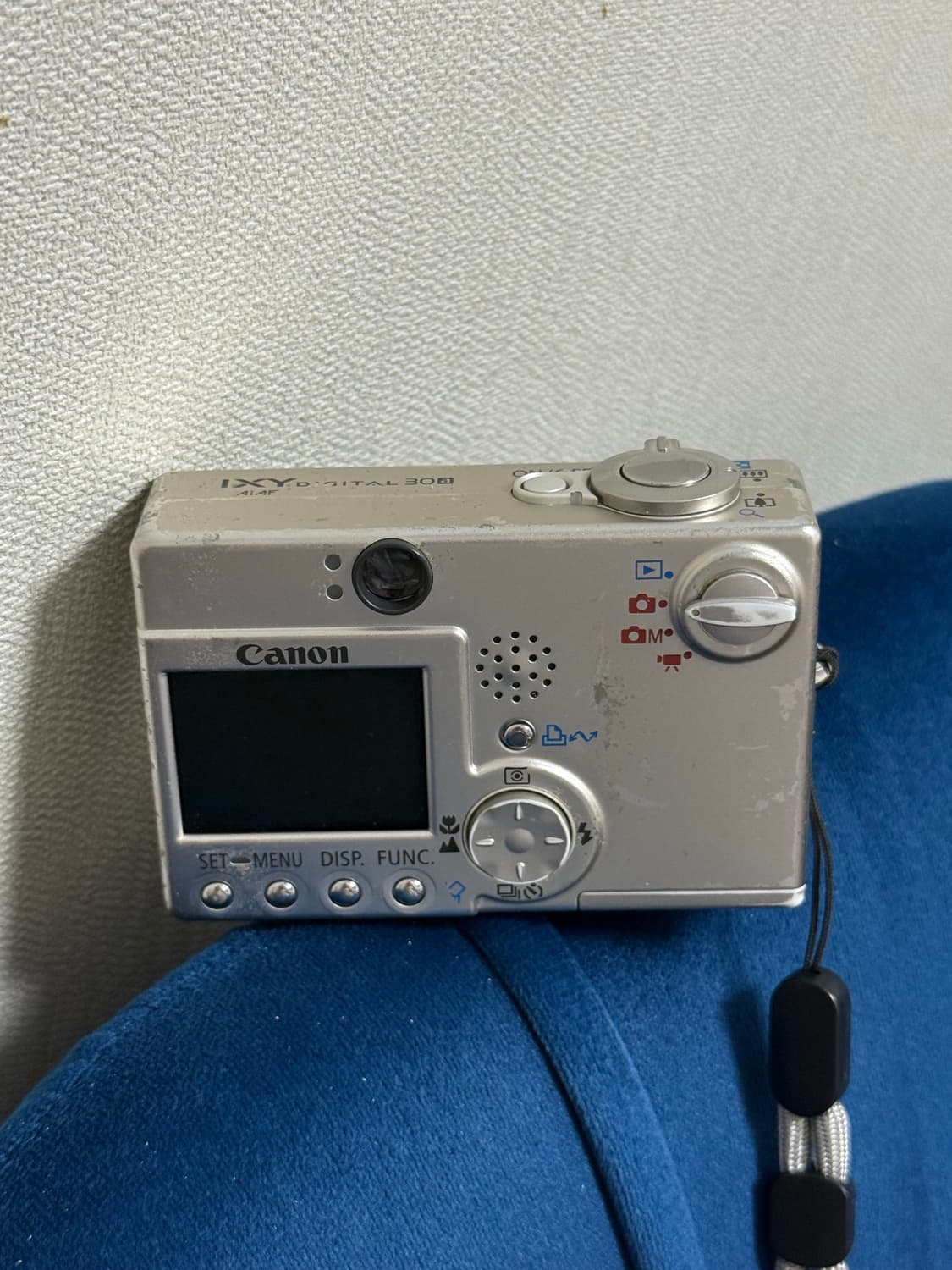 캐논 IXUS DIGITAL 30a 빈티지 디카 판매합니다 ‼️📷 상품이미지5