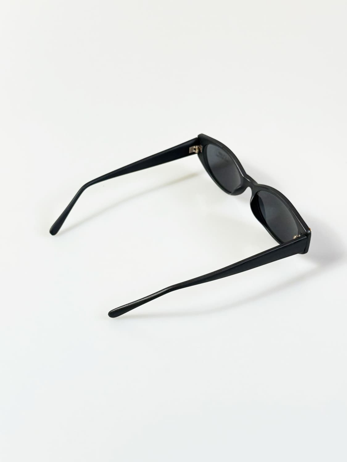 90s 일본제 맷블랙 볼드 스퀘어 빈티지 선글라스 상품이미지4