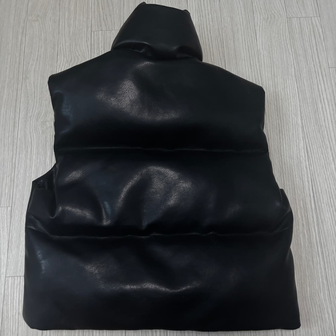 페일제이드 레더 패딩조끼 베스트 푸퍼 블랙 상품이미지3