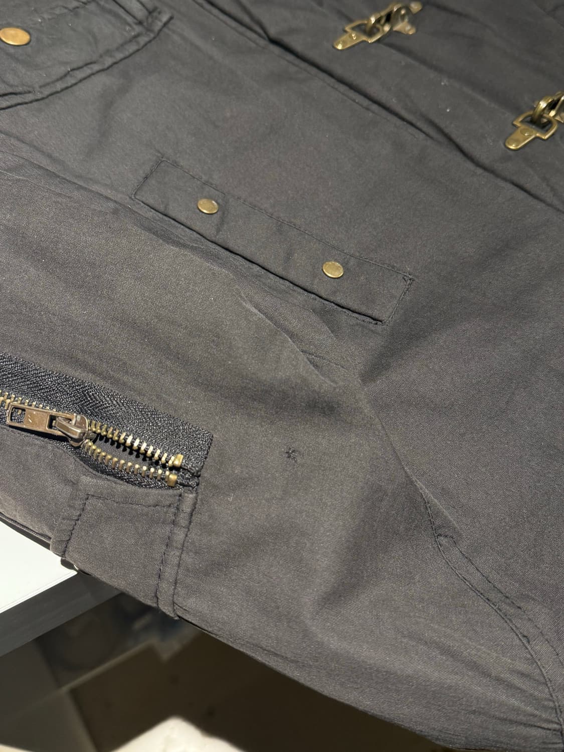 buckle point pocket detail jumper 상품이미지9