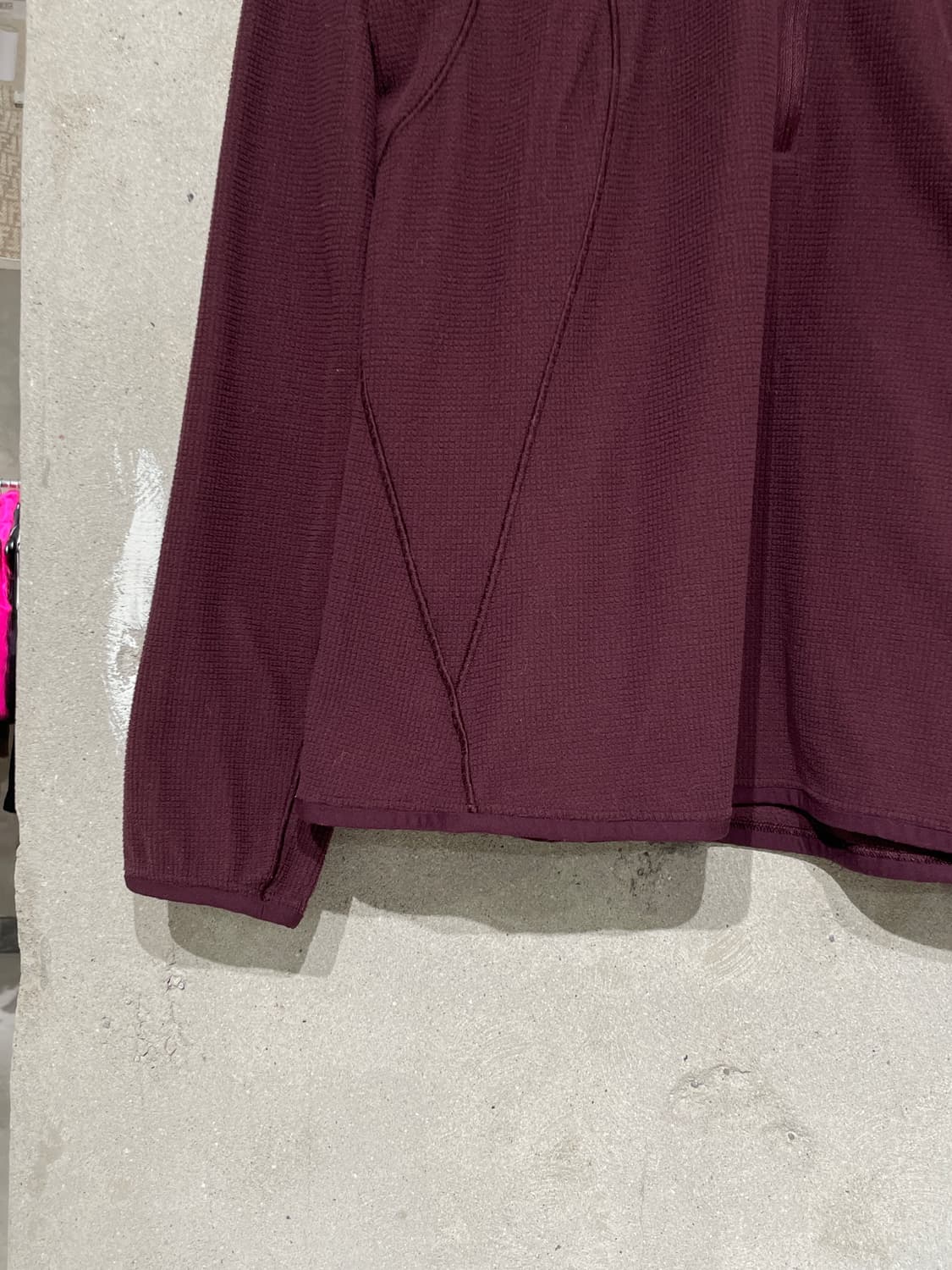 아크테릭스 버건디 델타 LT 집 넥 와플 플리스 상품이미지4