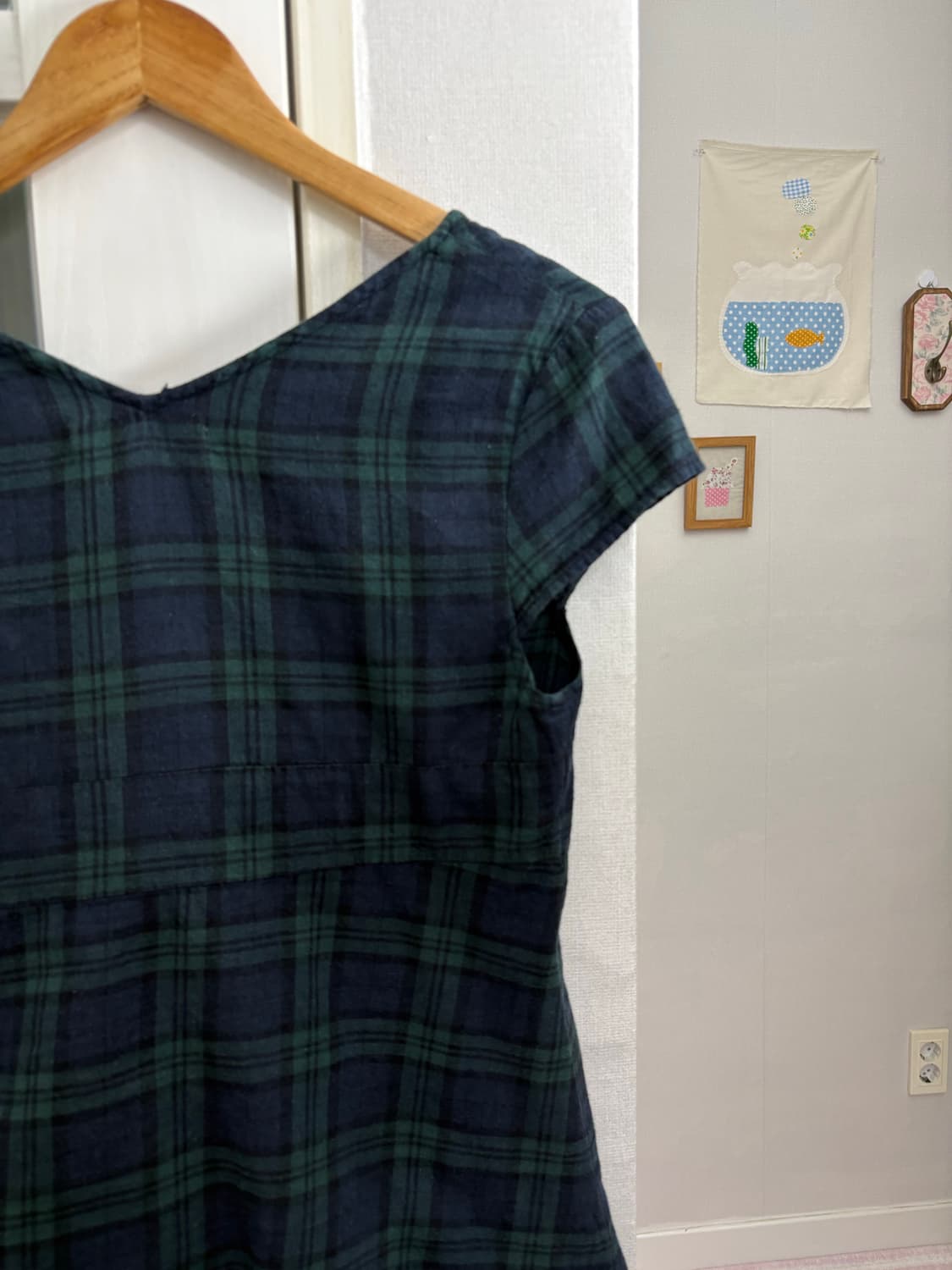 타탄체크 브이넥 블라우스 상품이미지6