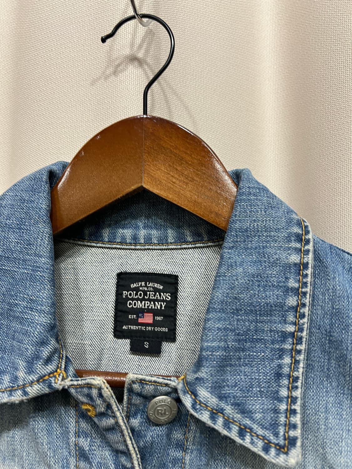 폴로진스 여성 연청 데님 트러커 자켓 상품이미지4