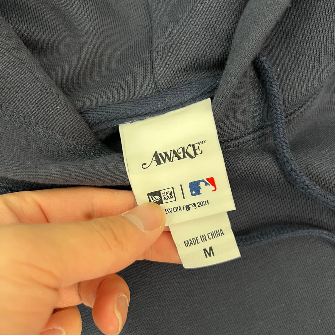 어웨이크 x 뉴에라 양키스 로고 스웻 후디 상품이미지5