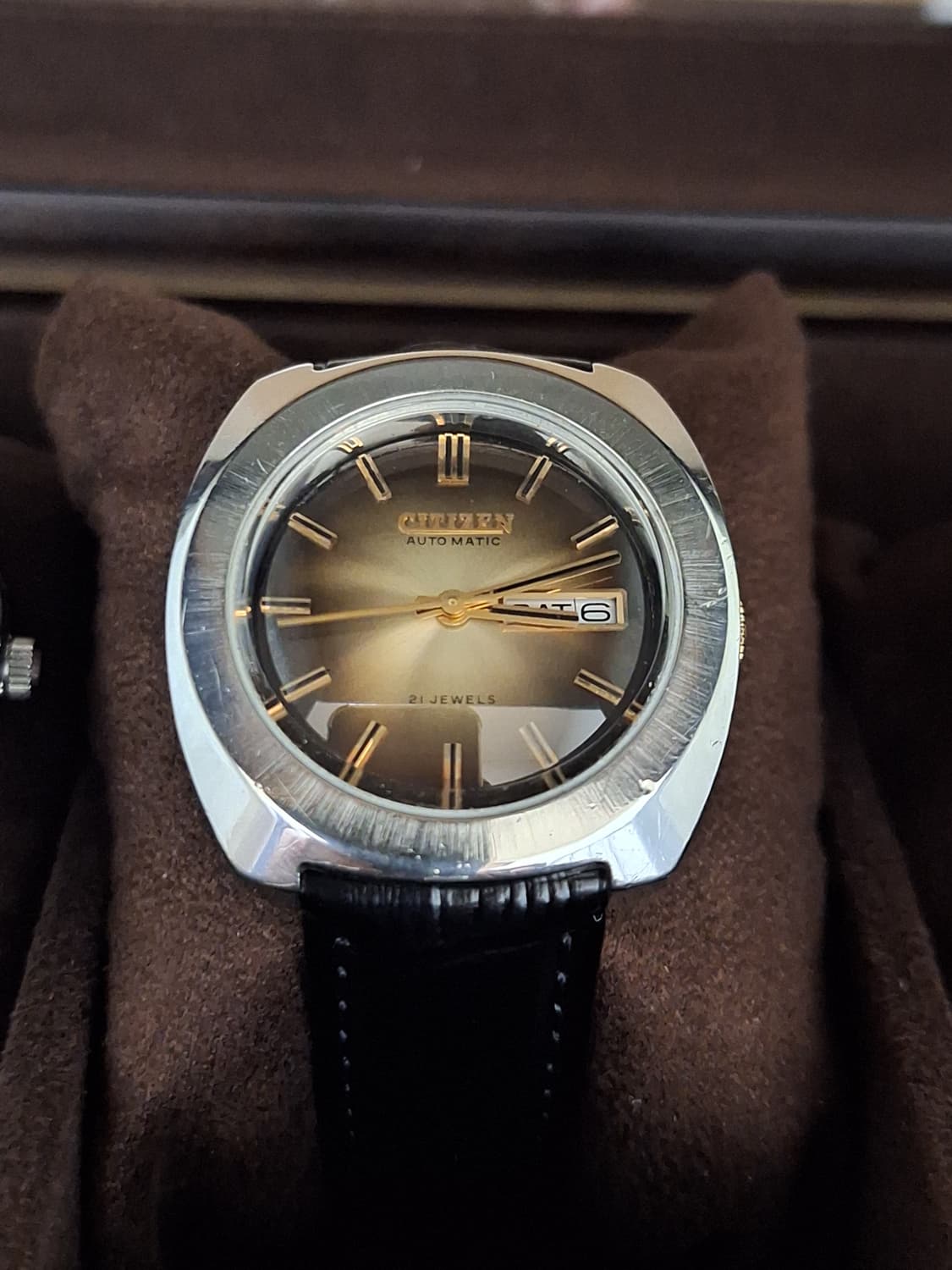 시티즌 70s 빈티지 오토매틱 스퀘어드 시계 판매합니다 상품이미지1