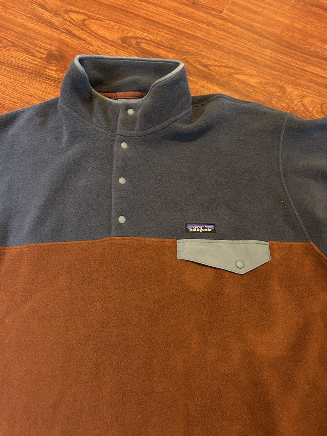 21FW 파타고니아 신칠라 스냅-T 그레이/브라운 상품이미지2