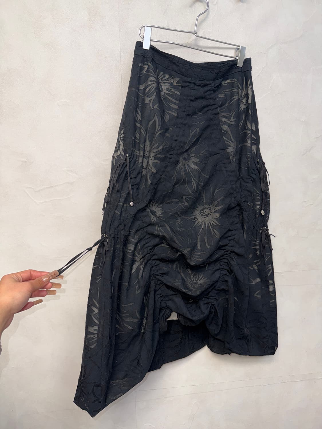 Black oriental flower shirring long sk 상품이미지2