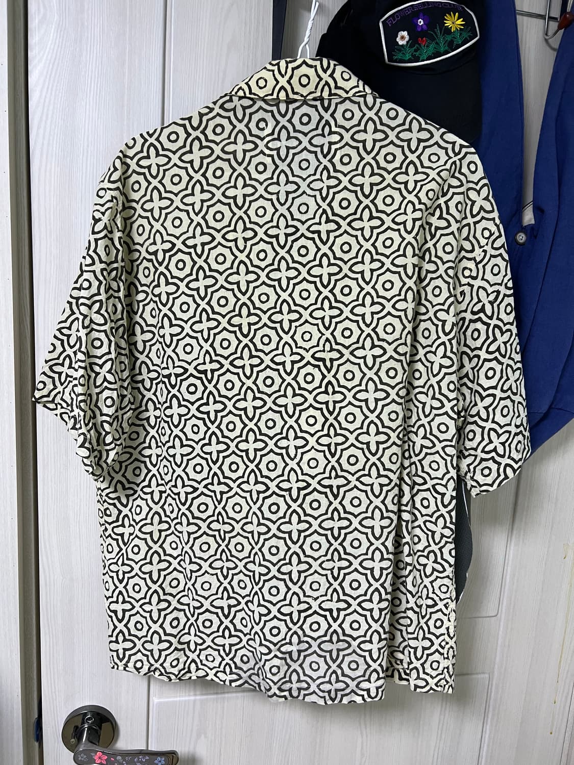 세터 무늬 반팔 셔츠 상품이미지2