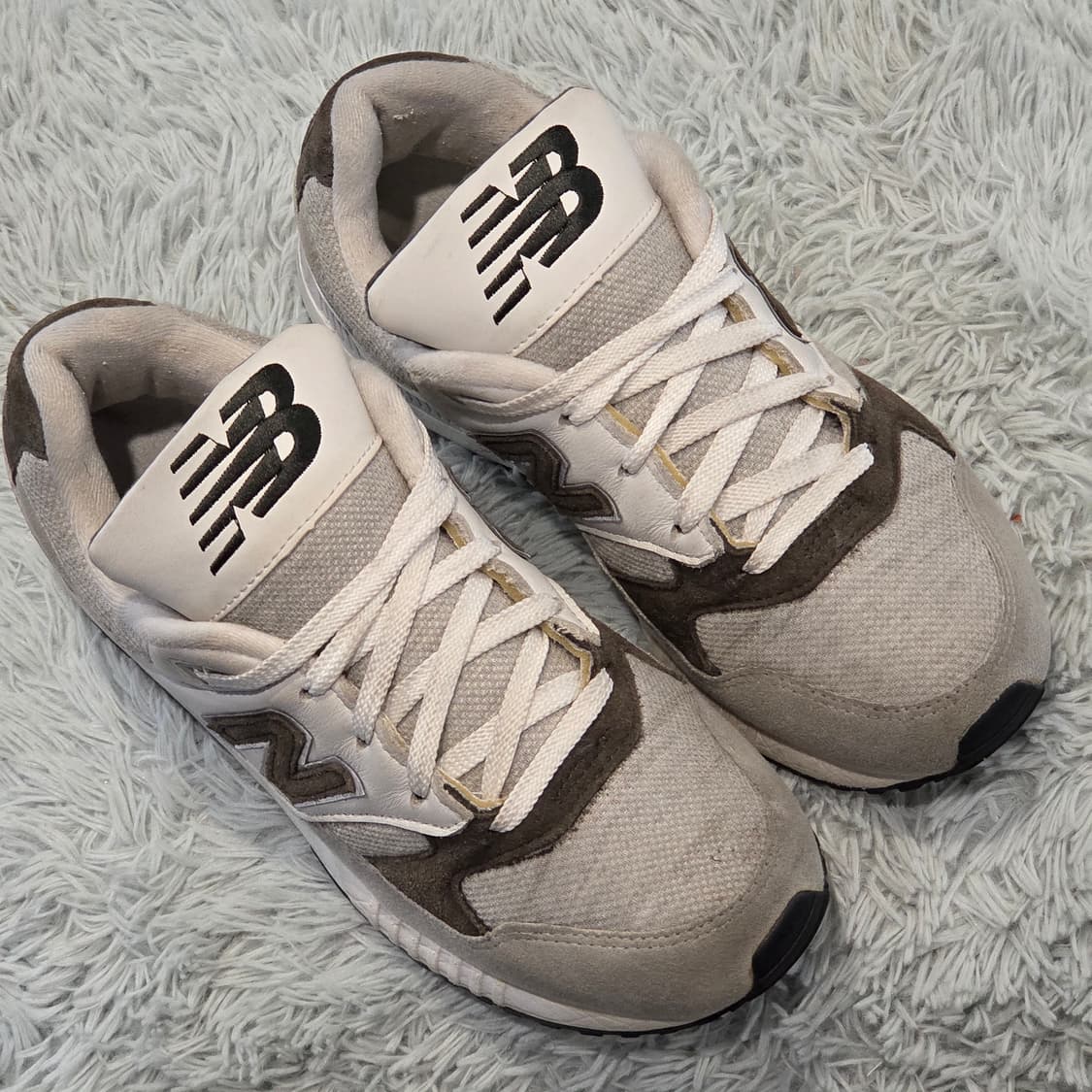 1w-10:뉴발란스 530 화이트그레이 24cm(2번사진확인)금액15 상품이미지6