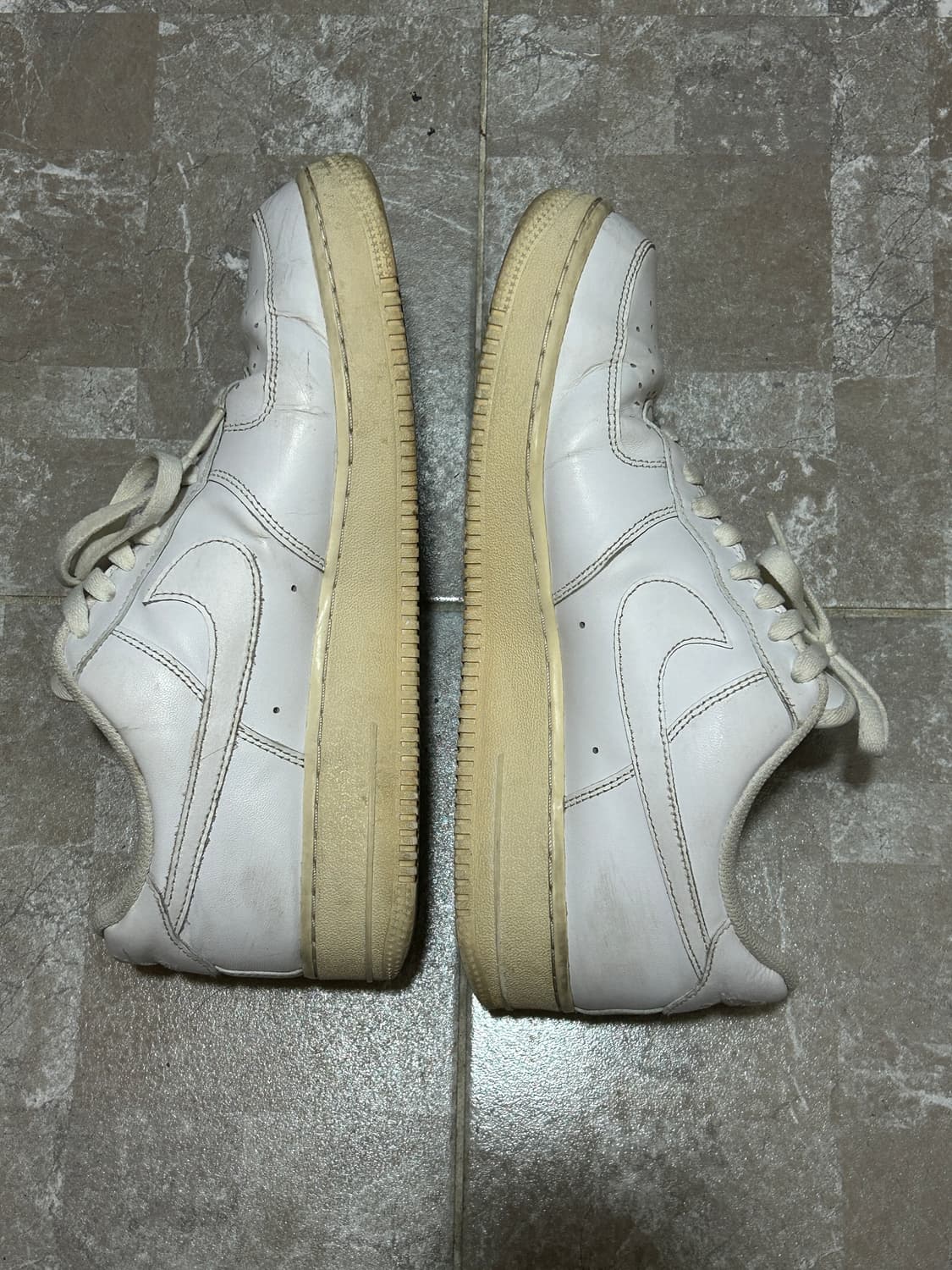 나이키 에어포스 1 '07 로우 화이트 280 상품이미지3