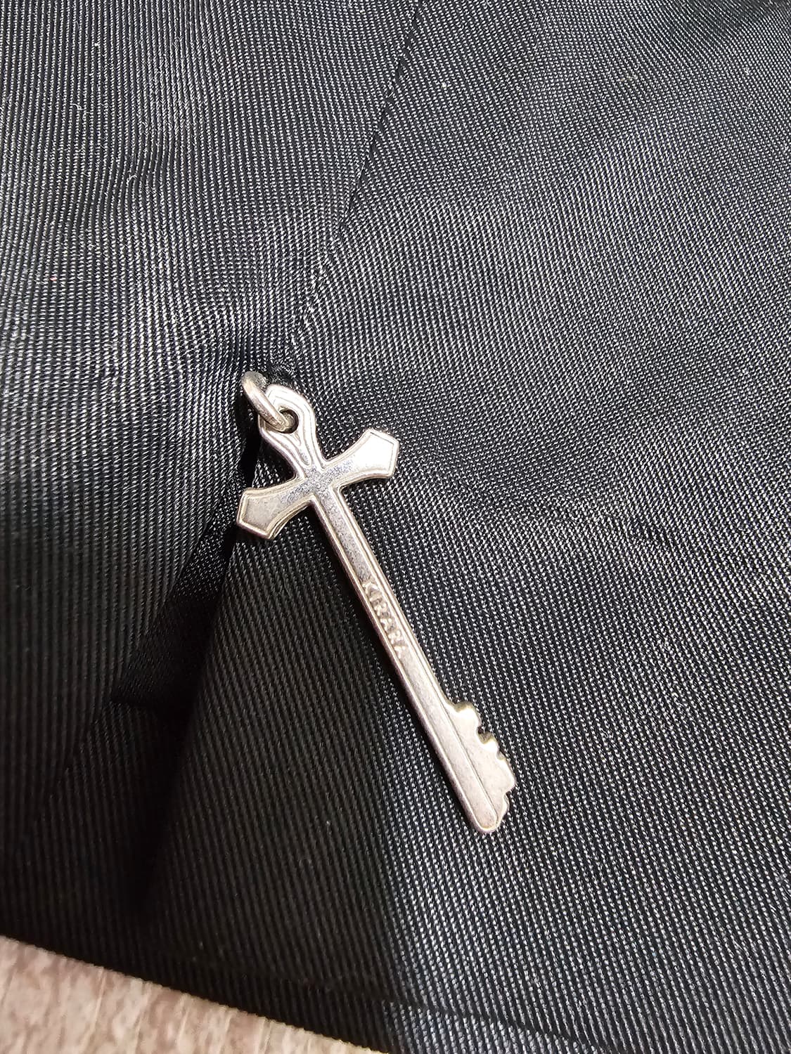 키라라 십자가포인트 스판 블랙 미니 스커트 26-27인치 상태좋음 상품이미지3