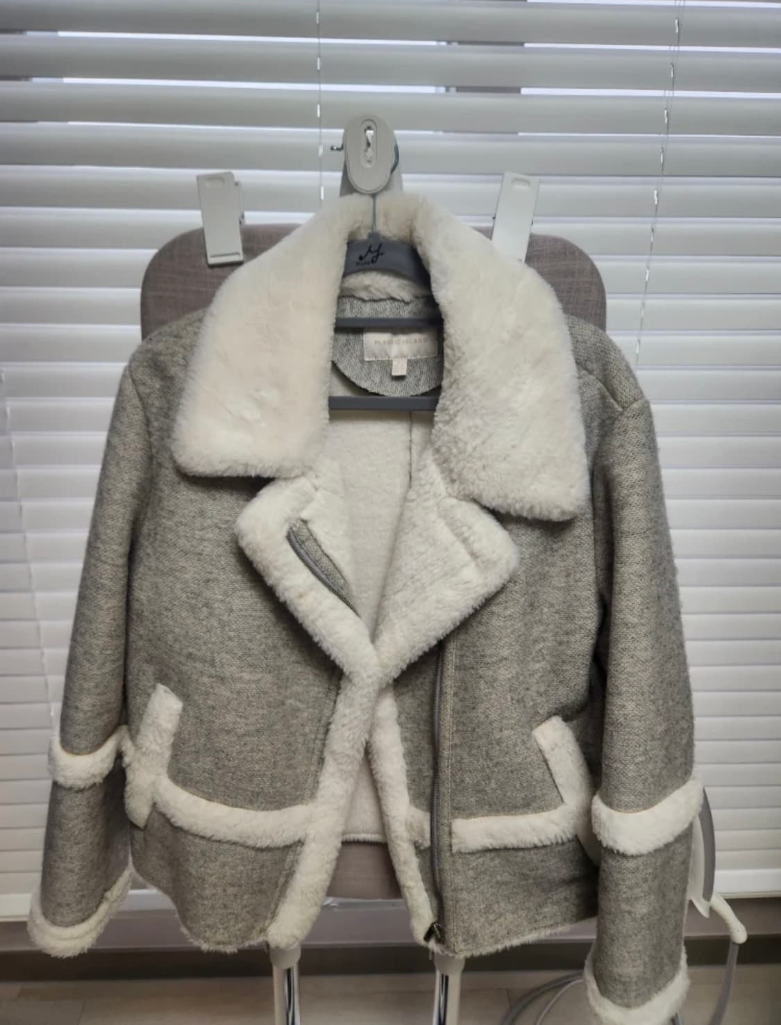 플라스틱아일랜드 털 무스탕 상품이미지1