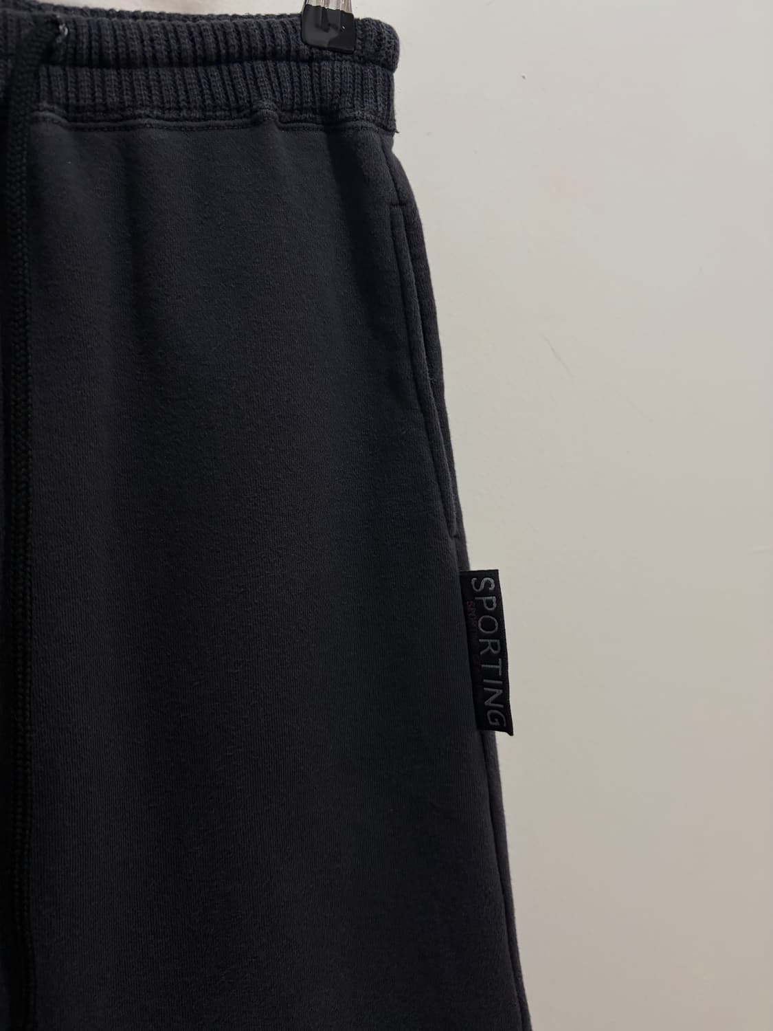 HAI sporting gear 이세이 미야케 네이비 스커트 상품이미지3