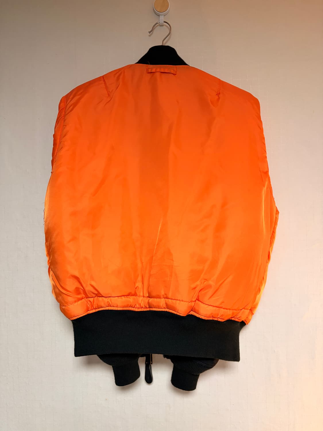 알파인더스트리 플라이트 MA-1 블랙 봄버 자켓 상품이미지5