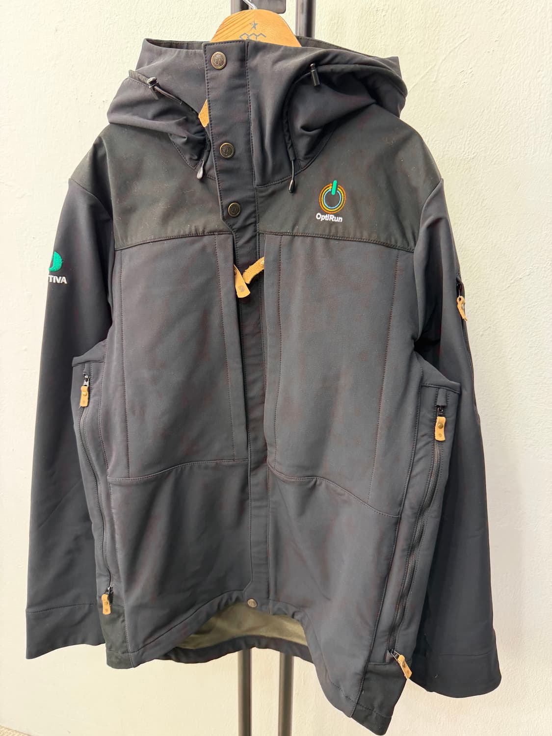 정품) 피엘라벤 남성 OptiRun 블랙 자켓 M 상품이미지2