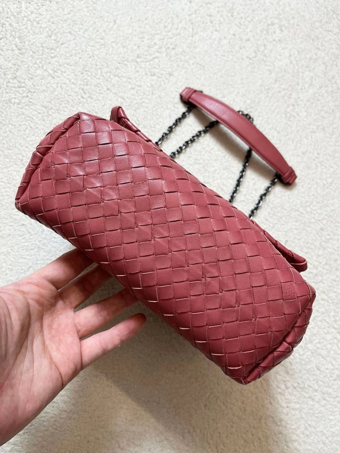 보테가베네타 인트레치아토 나파 올림피아 숄더백 A1750 상품이미지4