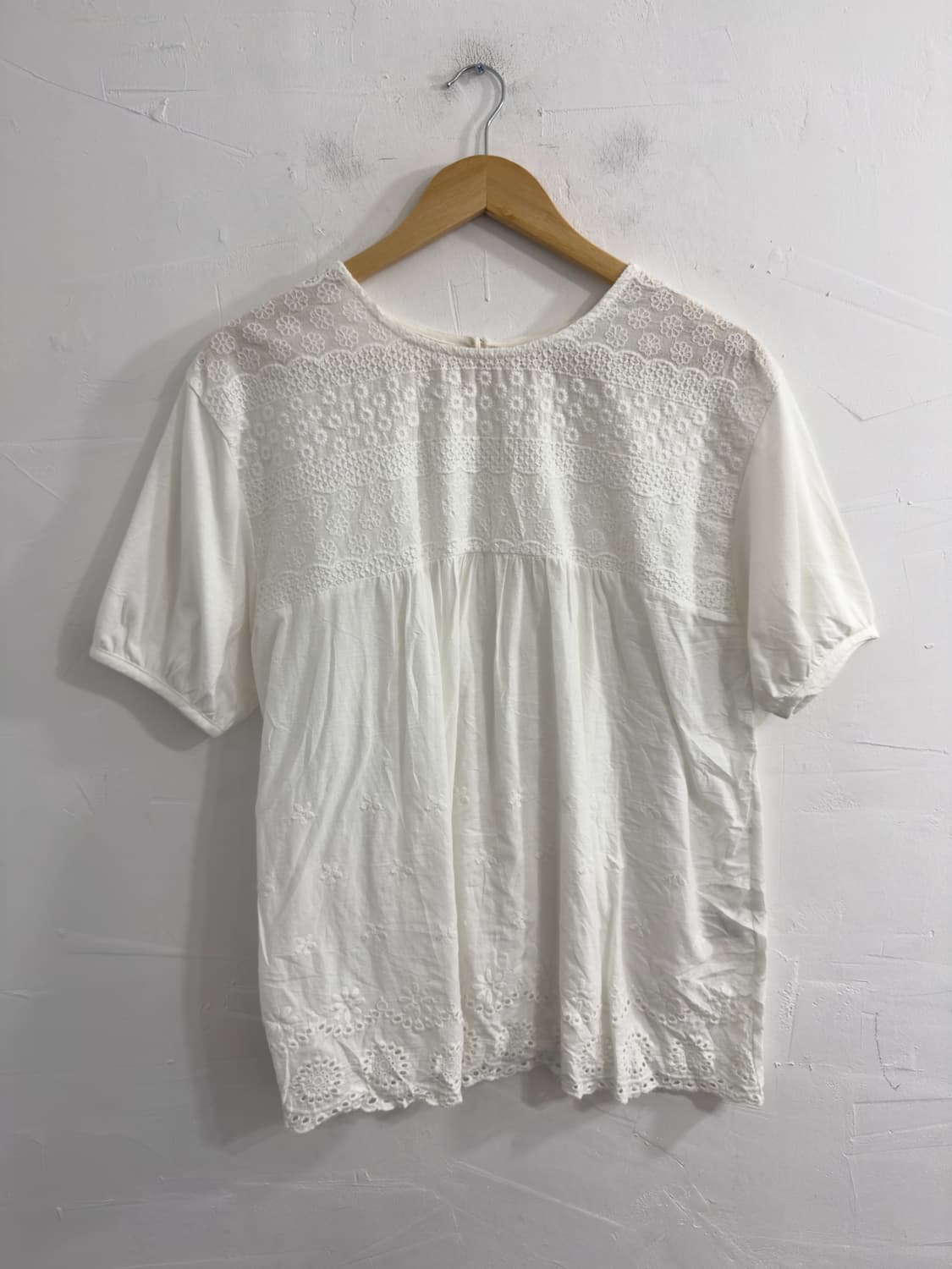 white mori blouse 상품이미지1