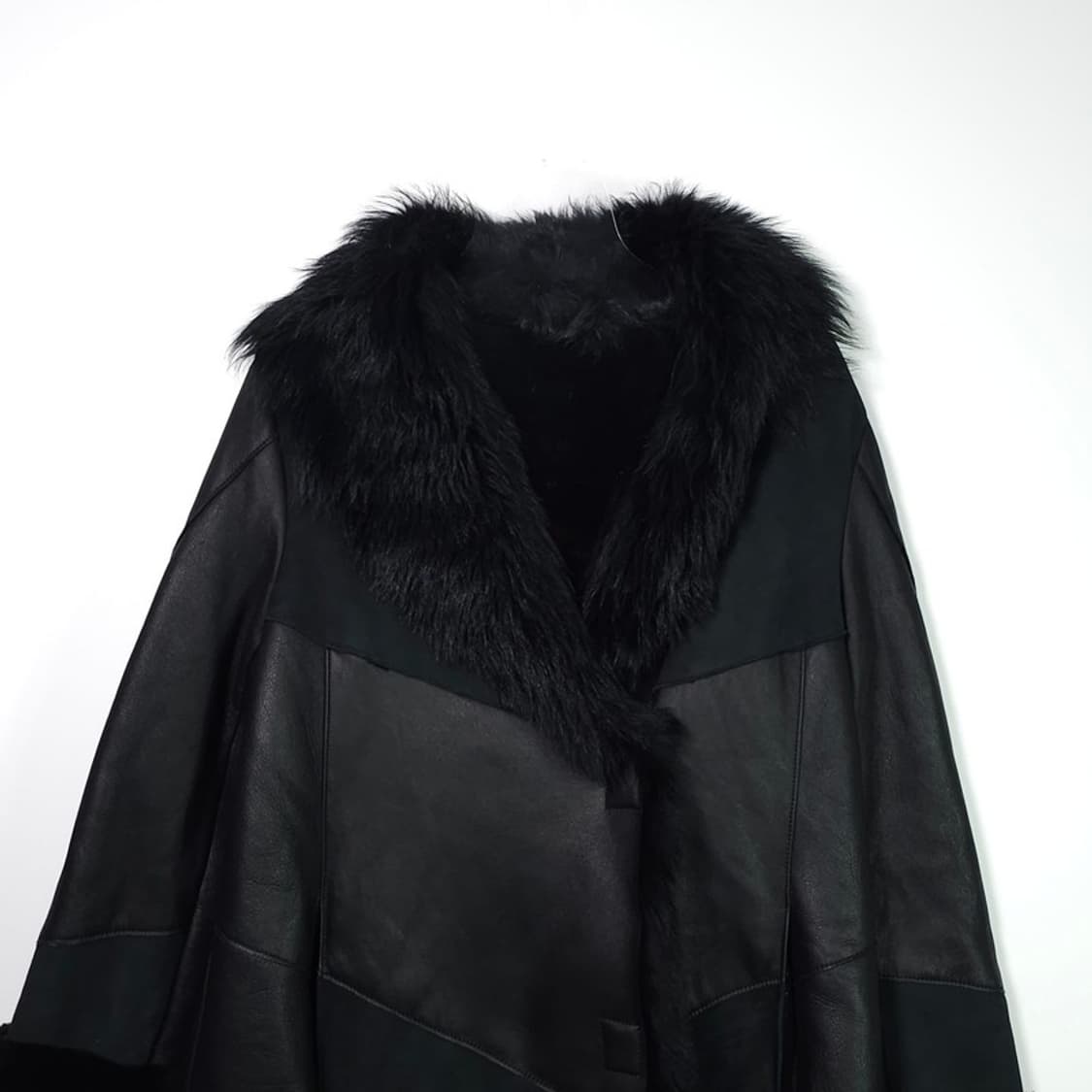 DEMOO PARKCHOONMOO 무스탕 코트 상품이미지3