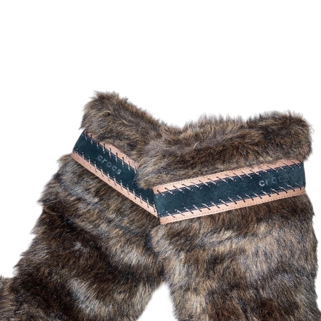 Crocs limited Faux Fur Boots 상품이미지2