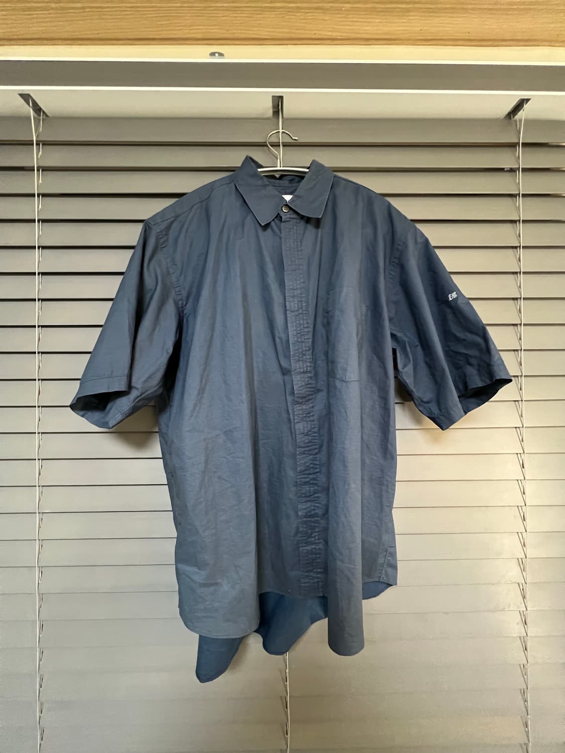 꼼데가르송 셔츠 반팔 셔츠 M 상품이미지1