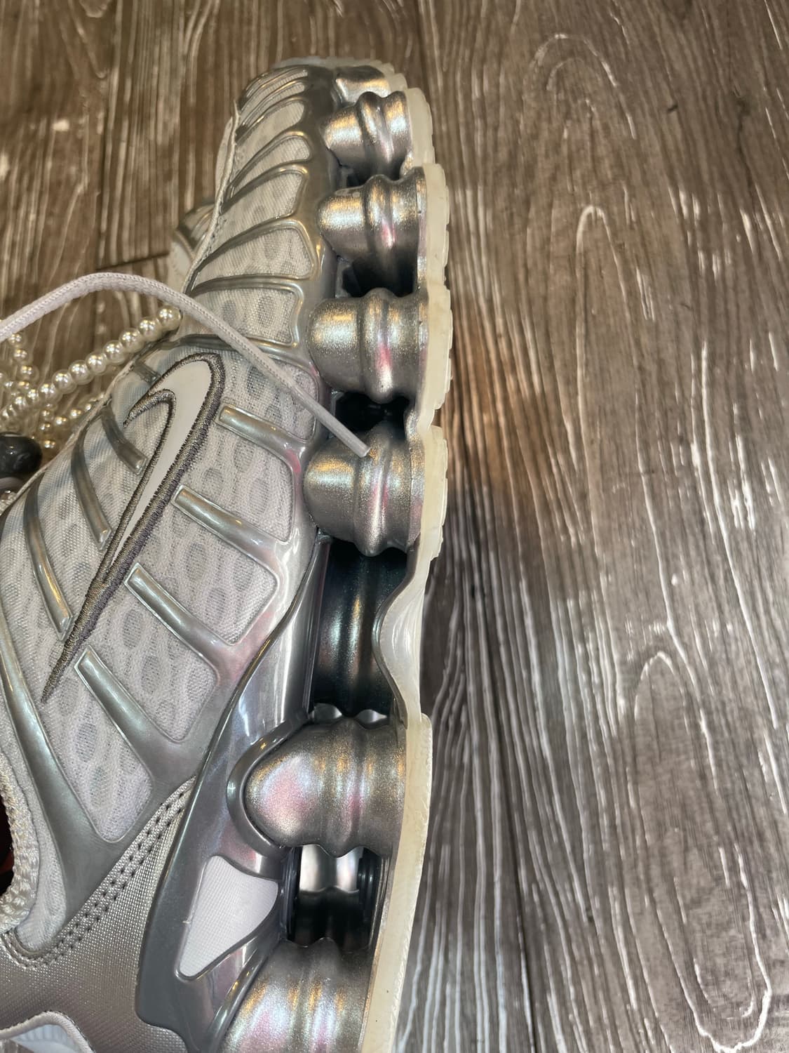 나이키 샥스 TL 퓨어 플래티넘 앤 메탈릭 실버(240) 상품이미지5