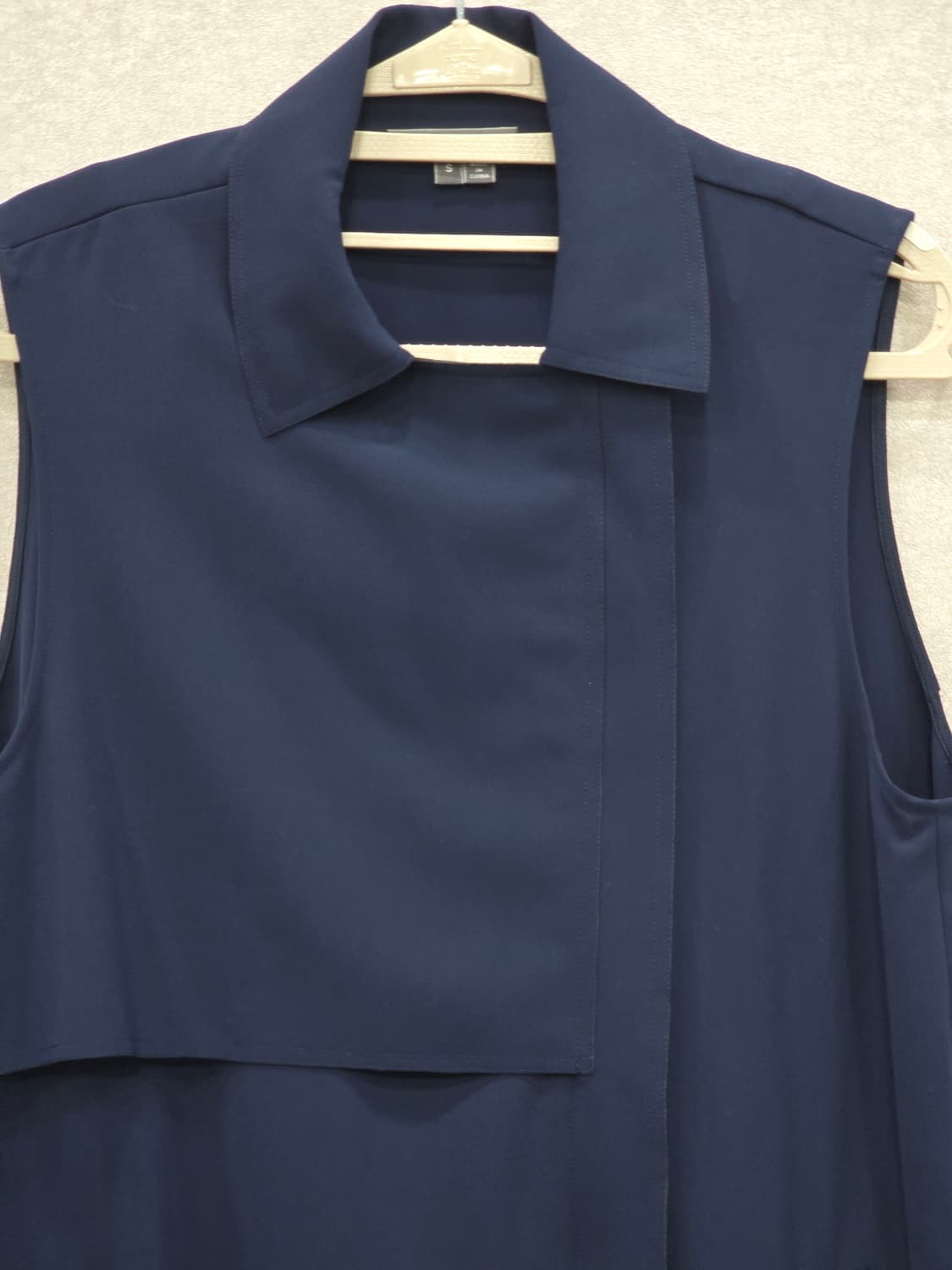 VINCE (빈스) 네이비 롱 베스트 상품이미지5