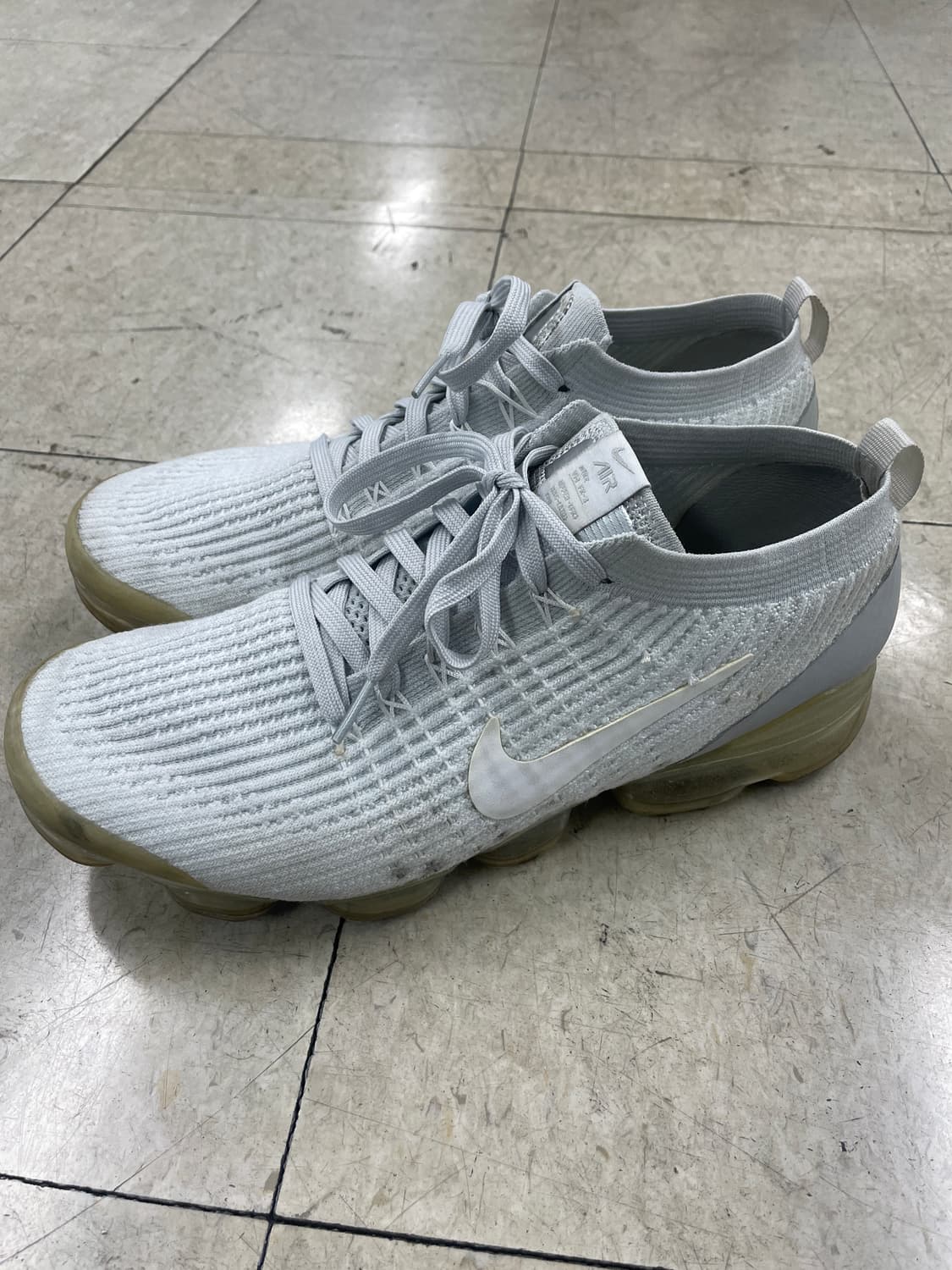 나이키 베이퍼맥스 플라이니트3 퓨어 플래티넘 상품이미지1