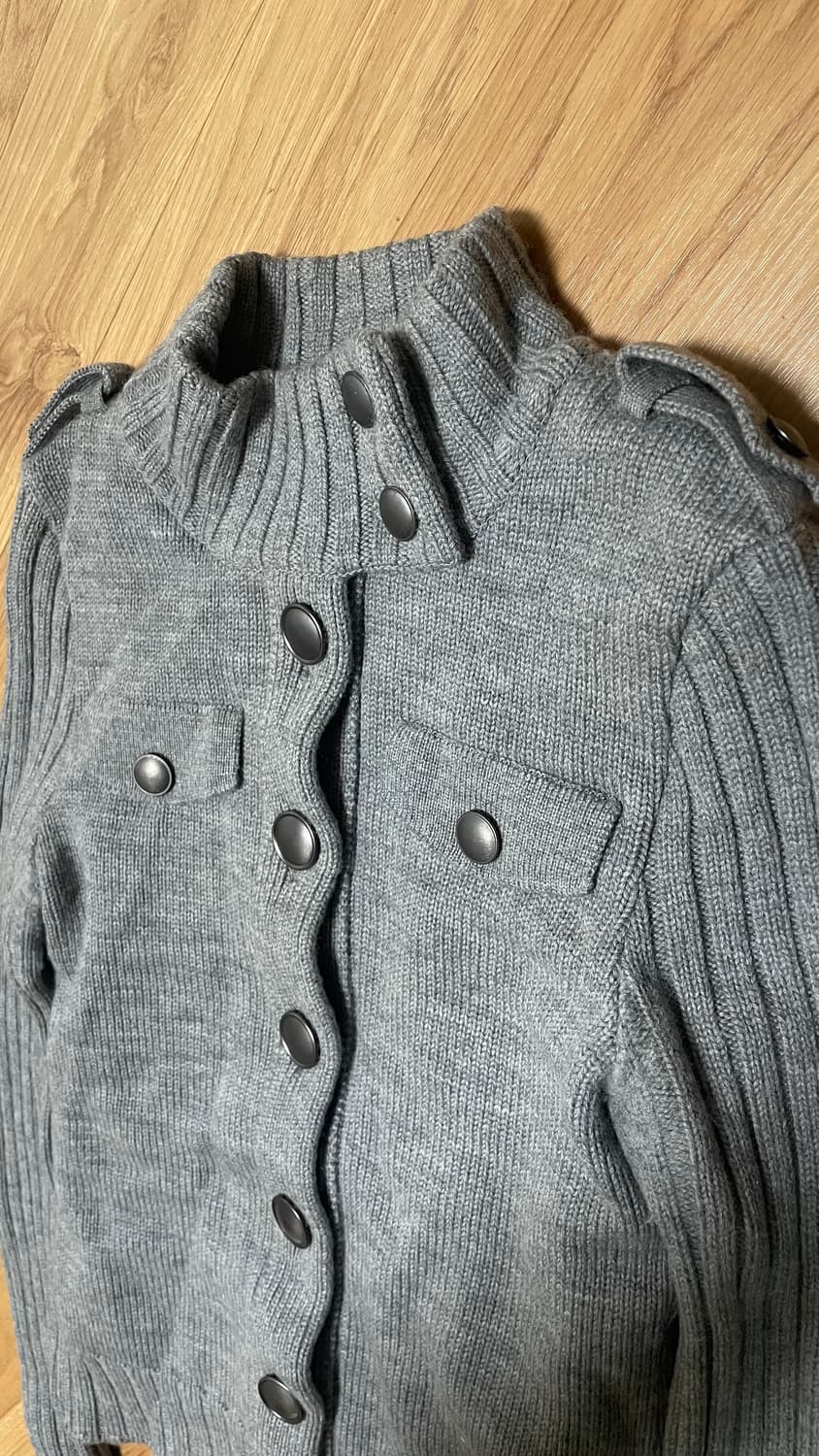 긱시크 하프넥 버튼 가디건 상품이미지2