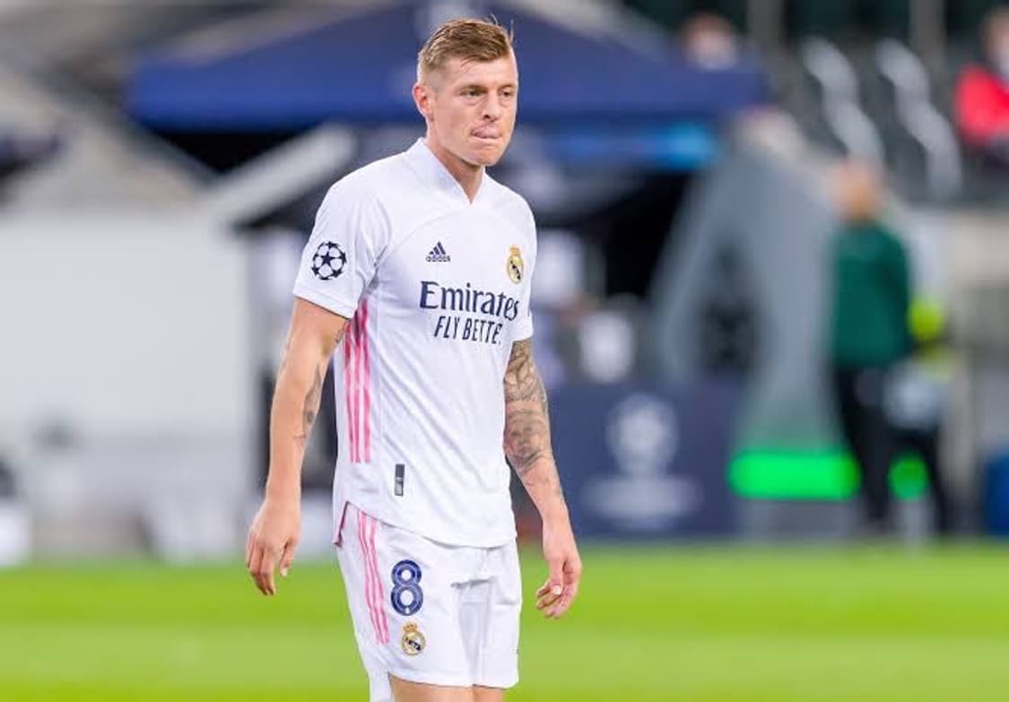 20-21 레알마드리드 홈 토니 크로스 유니폼 정품 상품이미지4