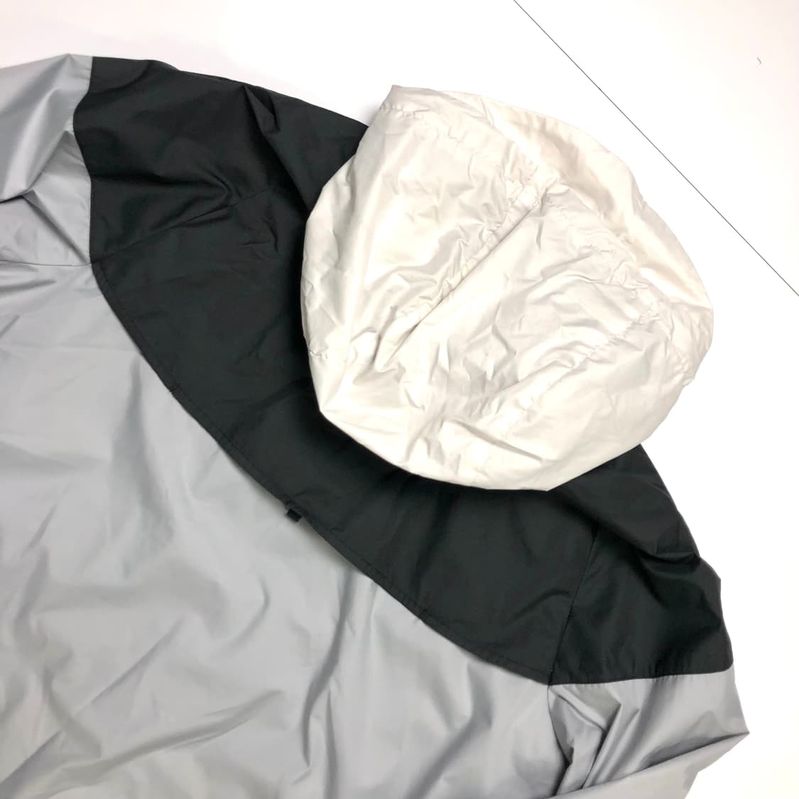 나이키 블랙 화이트 후드 바람막이 L 상품이미지4
