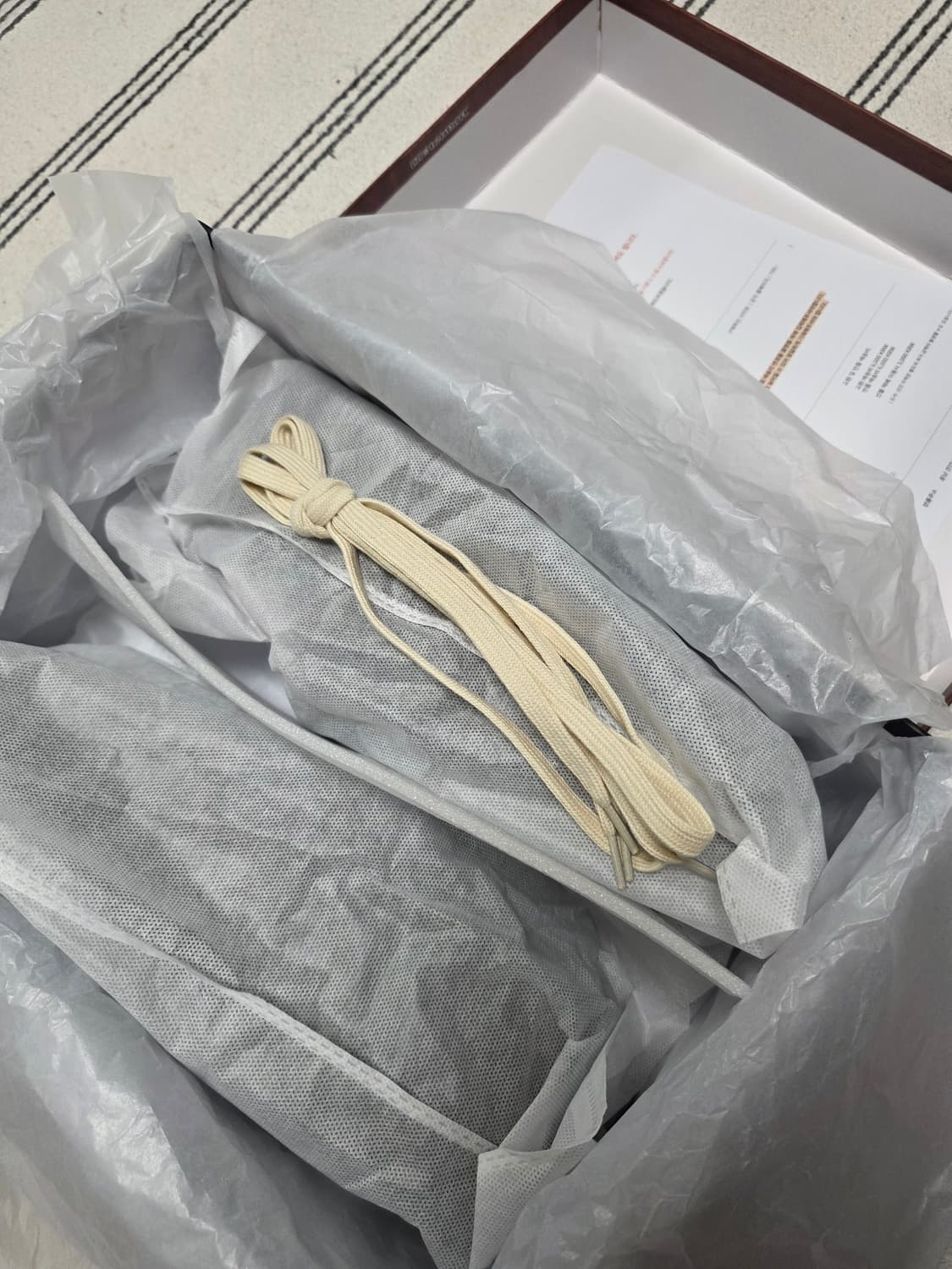 킨치 피노키 VEIN - 301(p) 스니커즈 팝니다
 상품이미지2