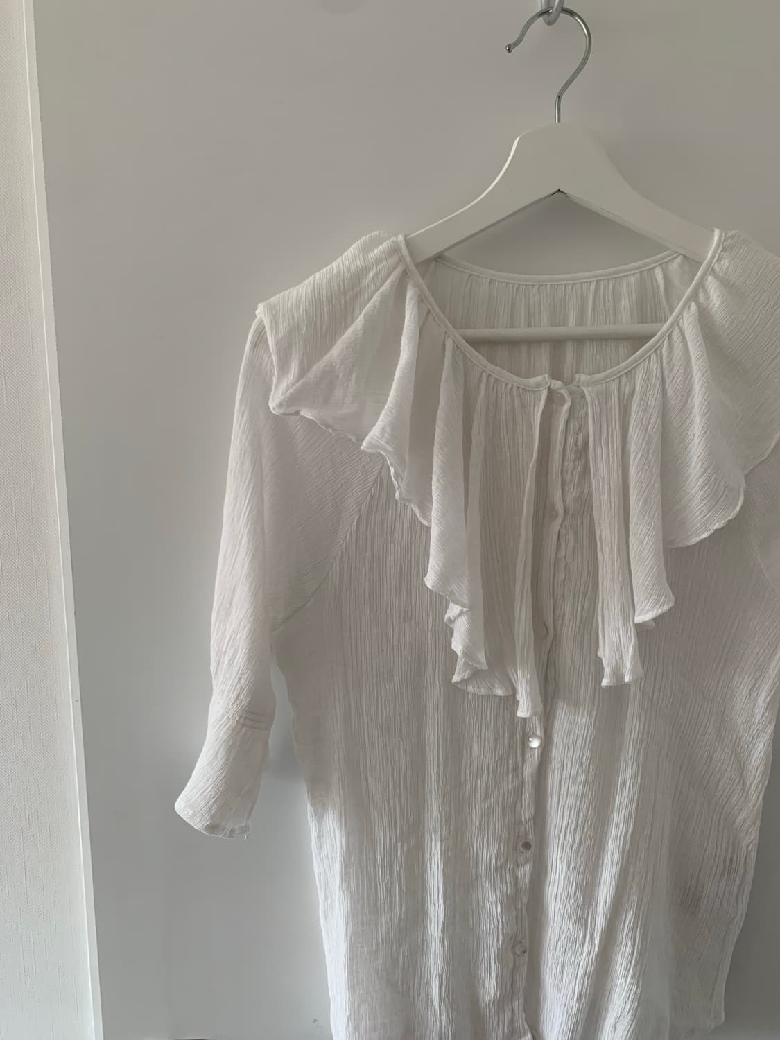 러플 플리츠 블라우스 상품이미지2