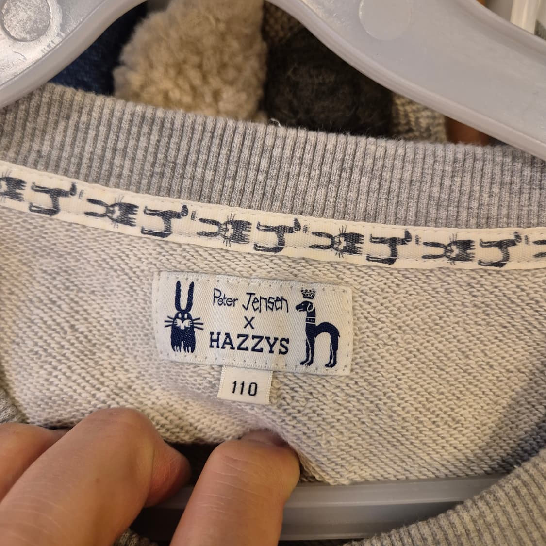 (실사이즈-105) 헤지스 그레이 맨투맨  상품이미지3