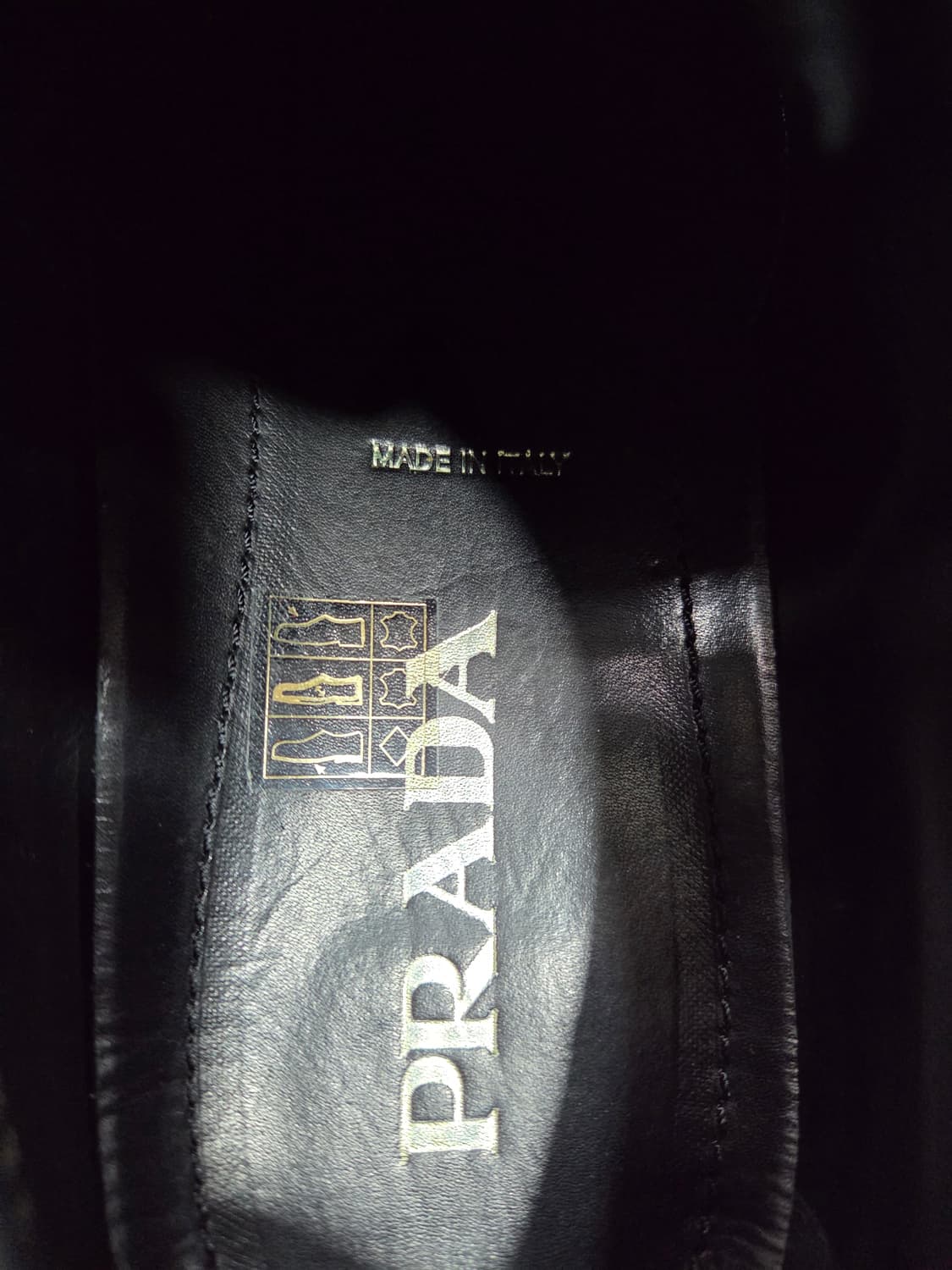 프라다 에어 클리퍼 상품이미지4