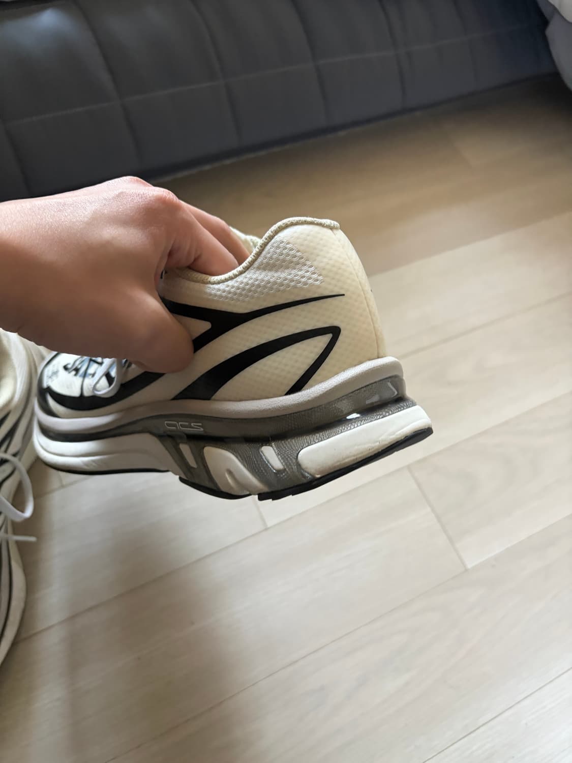 살로몬 마르지일라 41.5 사이즈 상품이미지4