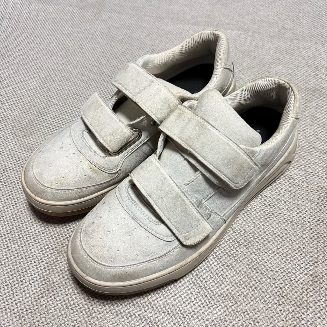 19FW 아크네 스튜디오 페리 오버다이 더티 스니커즈 상품이미지1