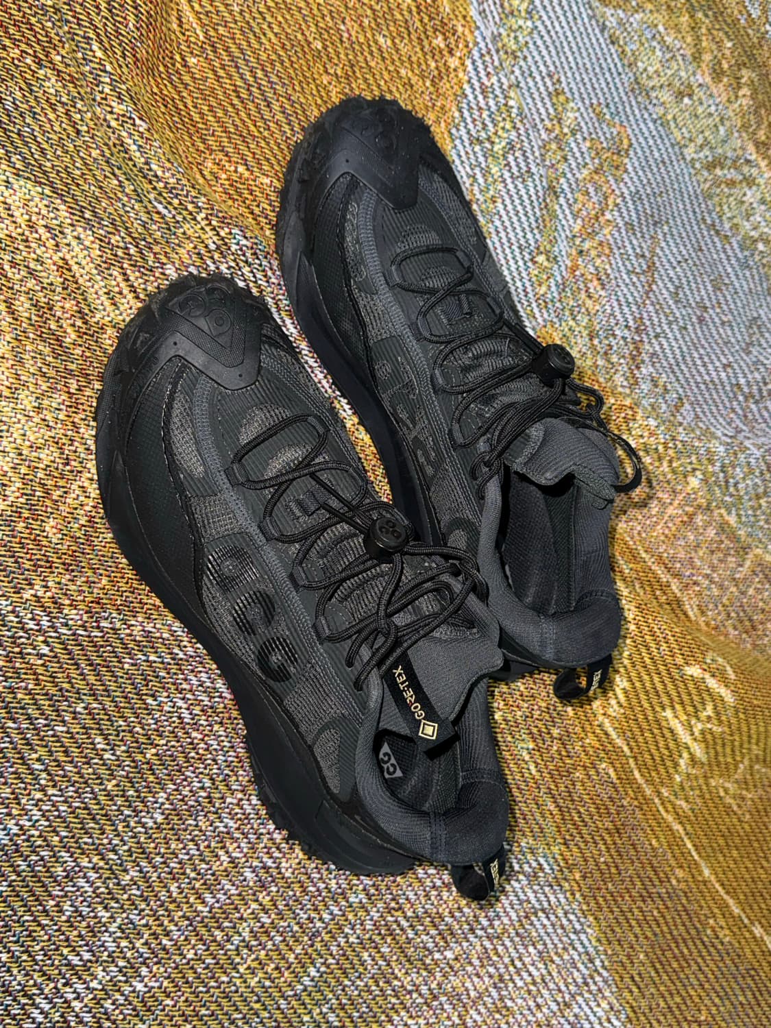 나이키 ACG 마운틴 플라이 2 로우 고어텍스 블랙 265 상품이미지1