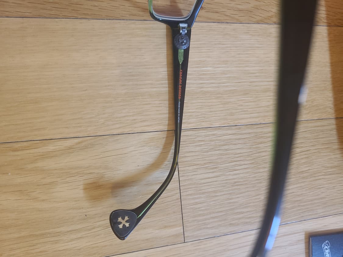 크롬하츠 SNEAKY PETE 모델 안경입니다 상품이미지4