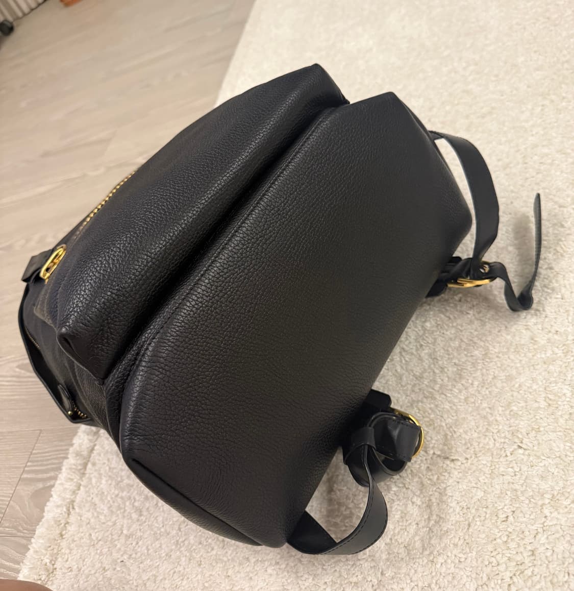 톰포드 버클리 지퍼 레더 백팩 상품이미지9