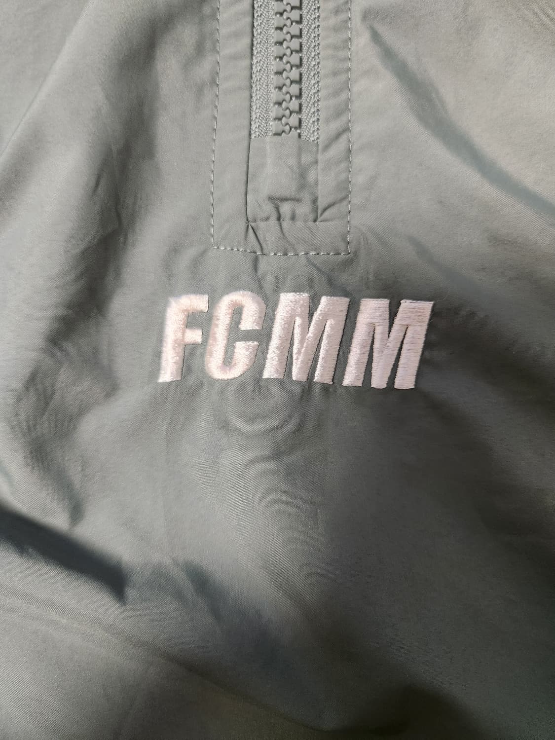 새상품급)[NEW 25 F/W] FCMM클럽 팀 하프집 후디 윈드브레이커 상품이미지4