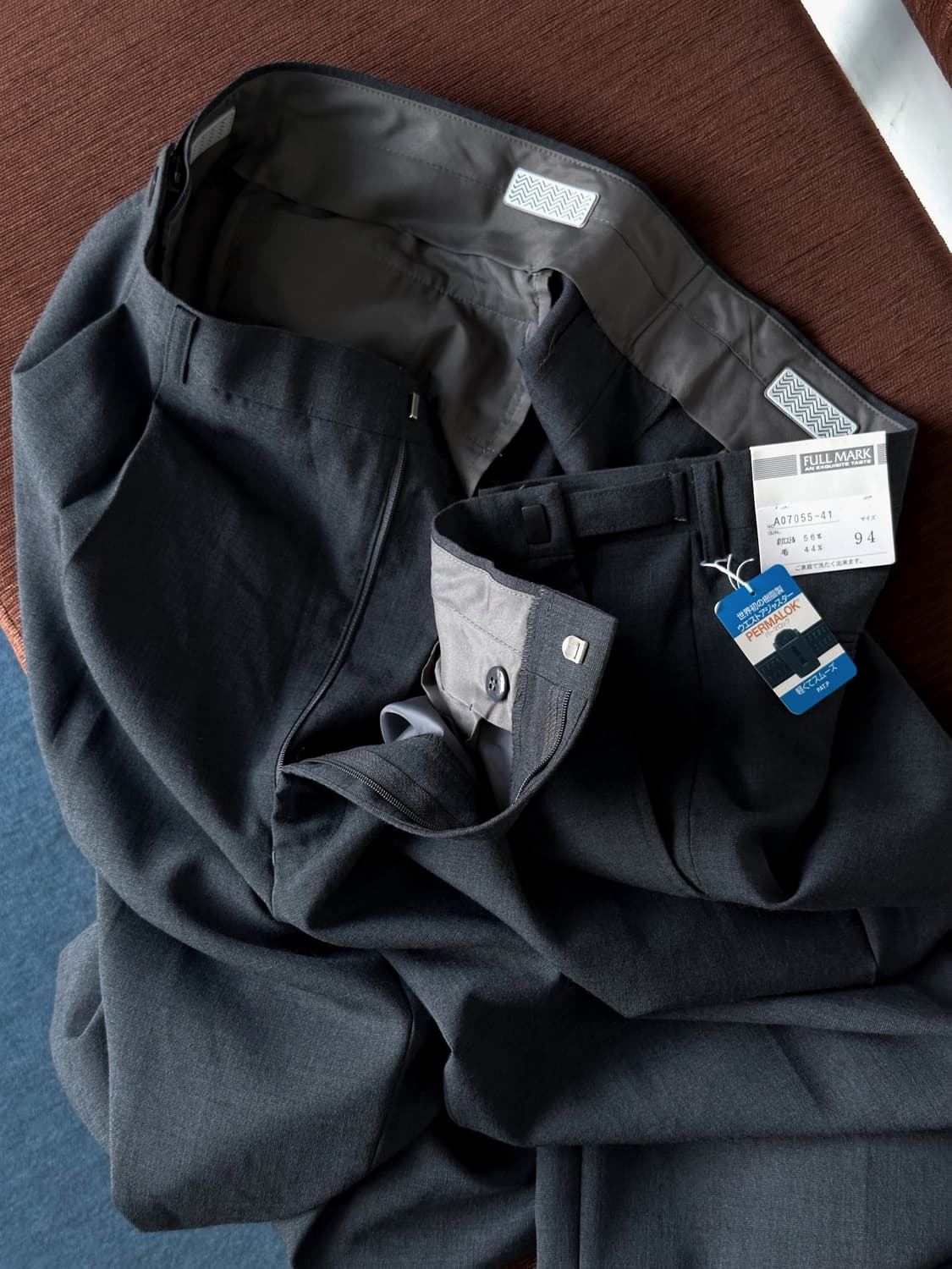 Light wool poly snap belted trouser 상품이미지1