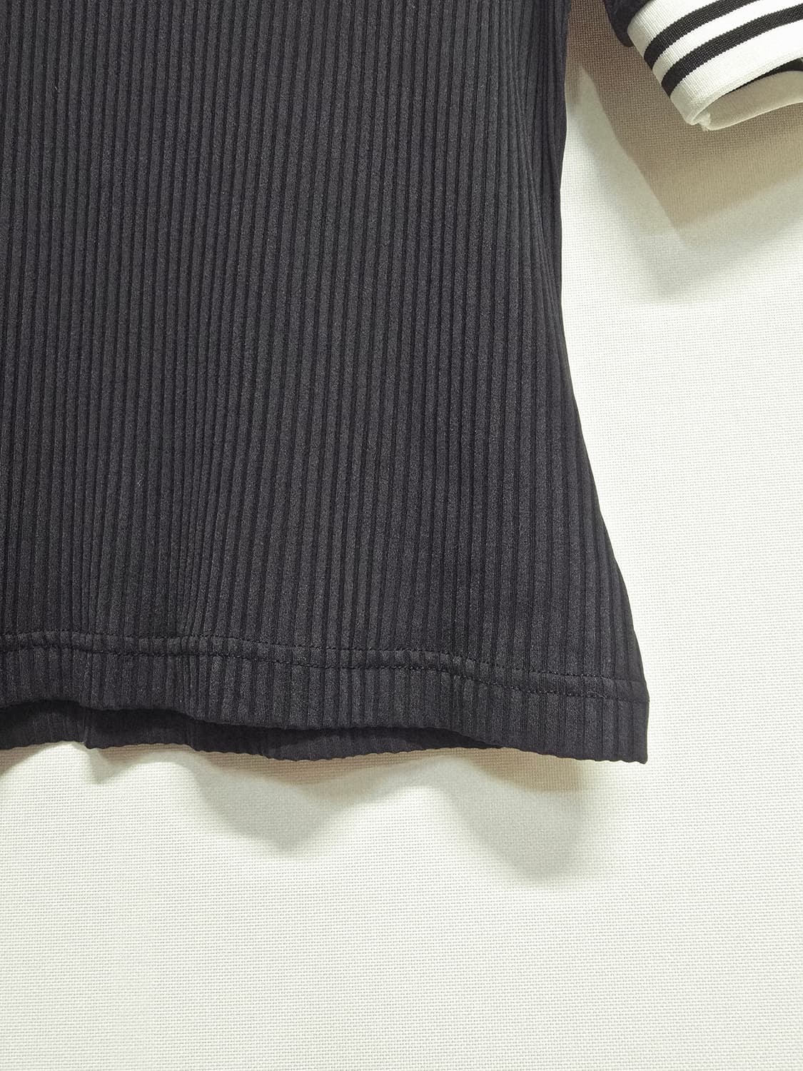 겔러웨이 블랙  니트 카라 티셔츠95 상품이미지3