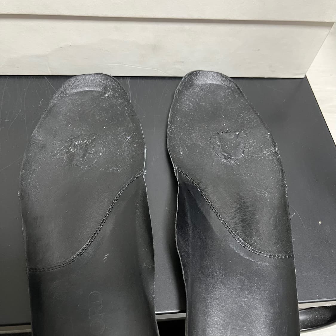 정품 8) 톰포드 오포드 블랙 스웨이드 스니커즈 270~275 상품이미지6