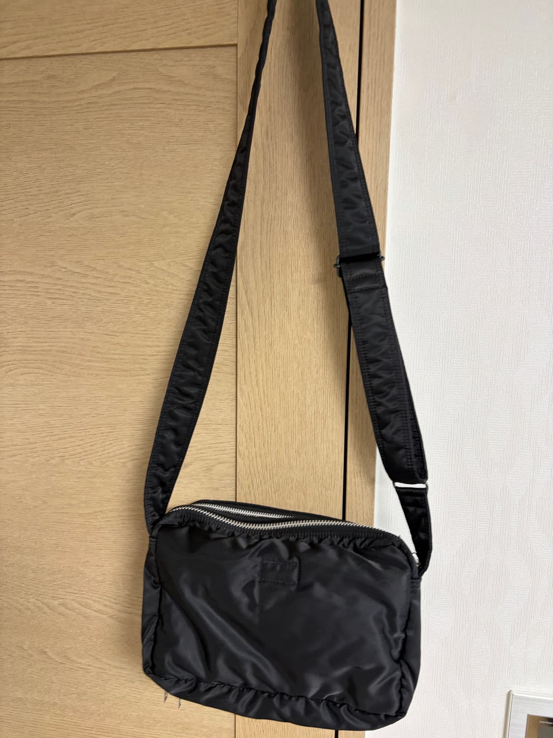 요시다포터 탱커 숄더백 스몰 블랙 상품이미지8