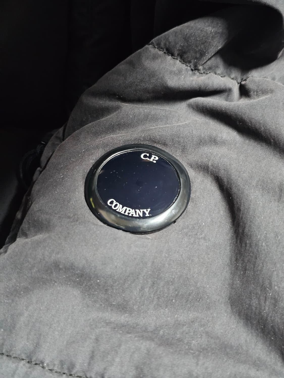CP컴퍼니 가먼트다잉 라쿤포 패딩 48 정품 상품이미지6