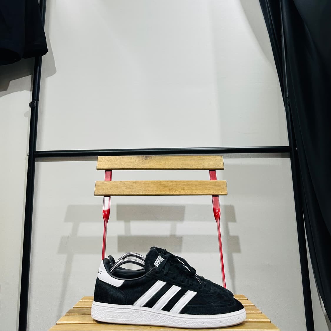 260) 아디다스 운동화 남성 스페지알 핸드볼 코어 블랙 클라우드 상품이미지1