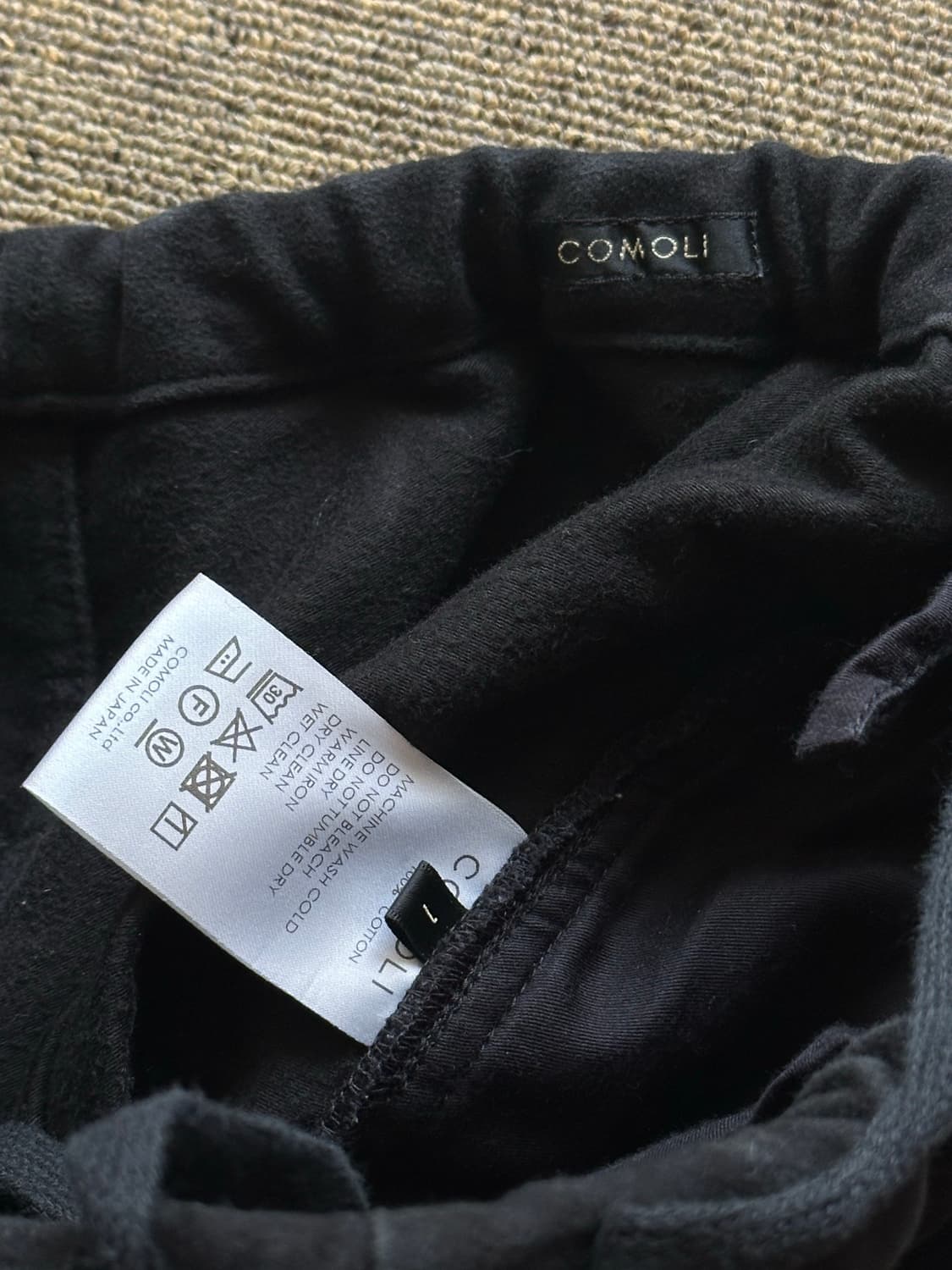 [1] 24fw 코모리 몰스킨 드로우스트링 팬츠 상품이미지3