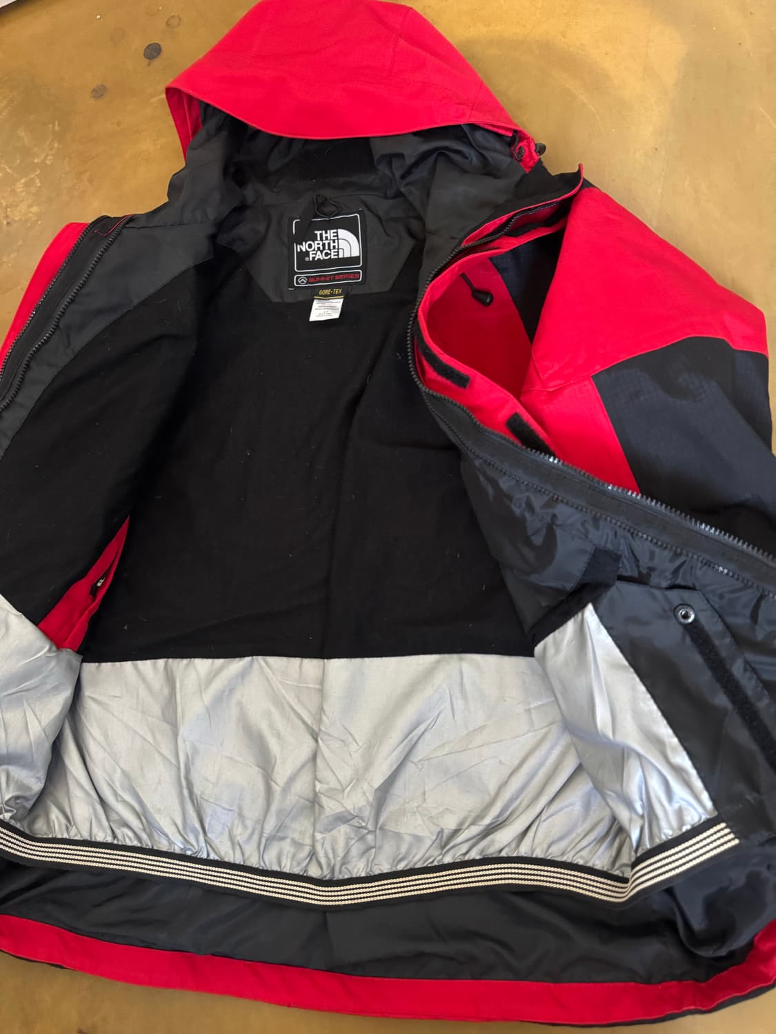 노스페이스 써밋 고어텍스 마운틴 자켓 상품이미지8